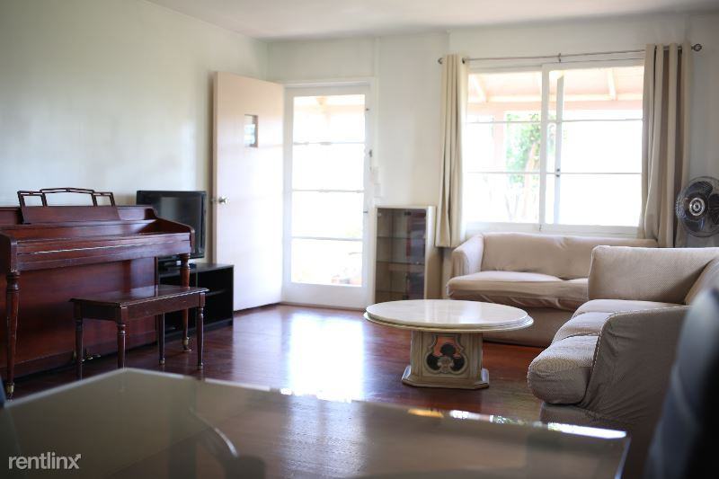 320 Longley Pl - Photo 2 of 9