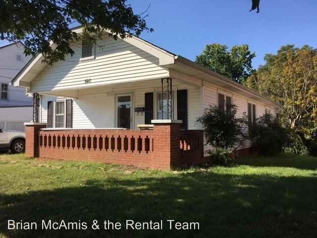 107 W Grove St - Photo 2 of 17