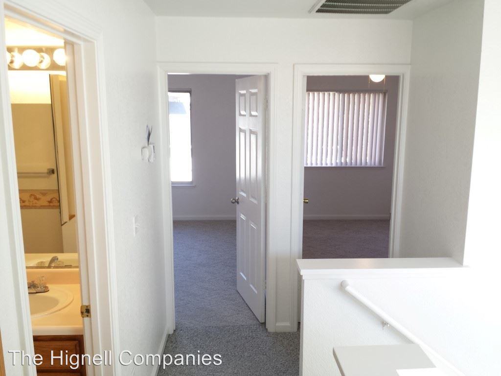 863 Cally Ct. - Photo 2 of 14