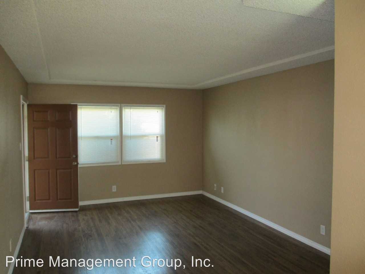 3175 Poplar Dr #A - Photo 3 of 17