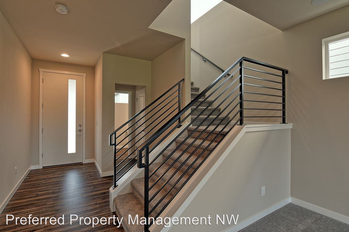 3025 132nd St SW - Photo 2 of 21