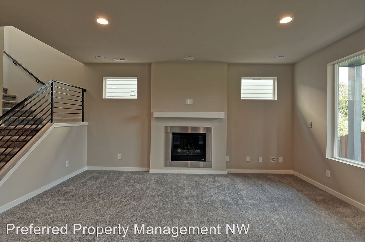 3025 132nd St SW - Photo 3 of 21