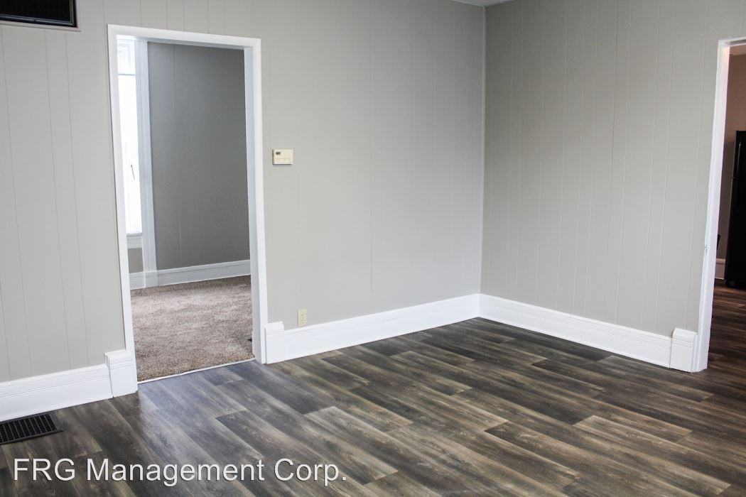 636 Romig St - Photo 3 of 18