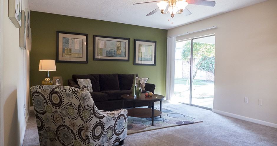 Willow Gardens Apartments - Photo 3 of 19