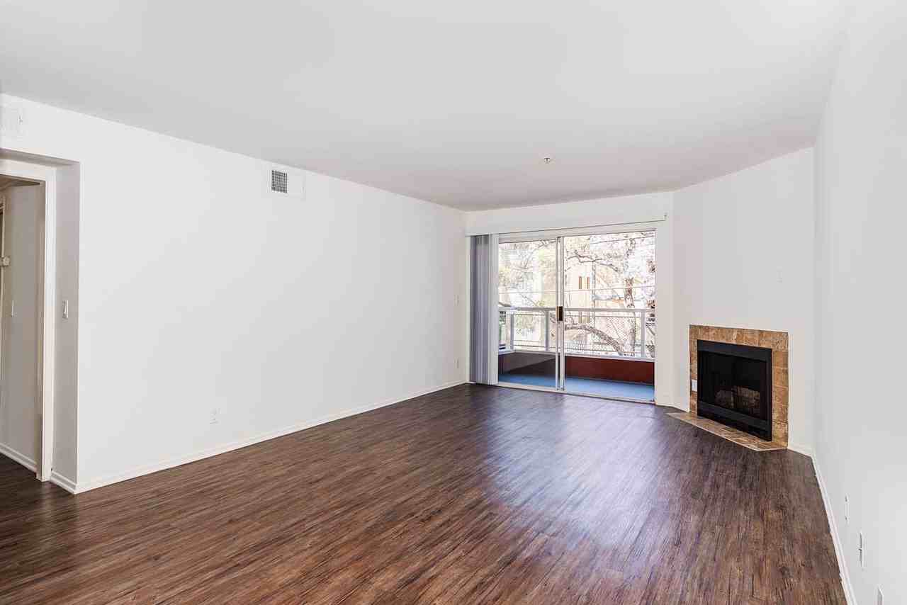 Marlon Manor Apts - Photo 3 of 20