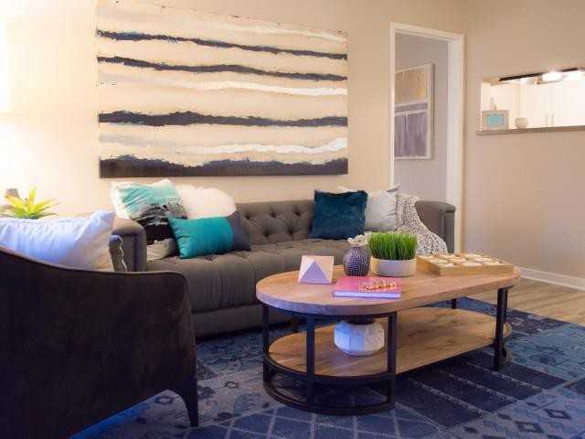 PARK VUE - Photo 6 of 15