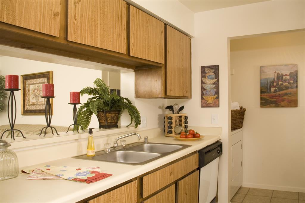 Aviare Place - Photo 2 of 16