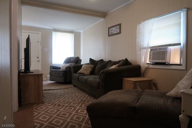 16 Park Dr - Photo 3 of 17