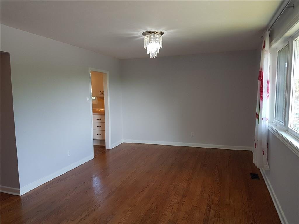 1092 Clyde Ave - Photo 3 of 11