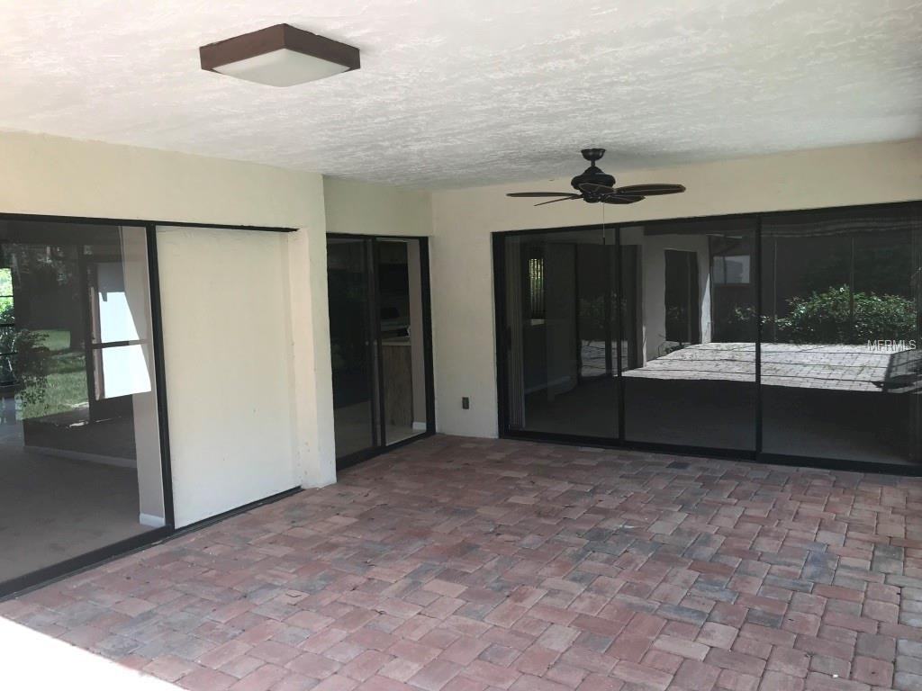 4250 Marlowe Dr - Photo 3 of 17