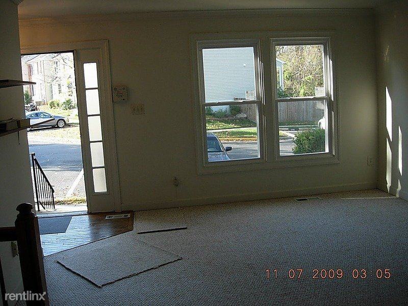 9509 Shepherd Hills Dr - Photo 3 of 38