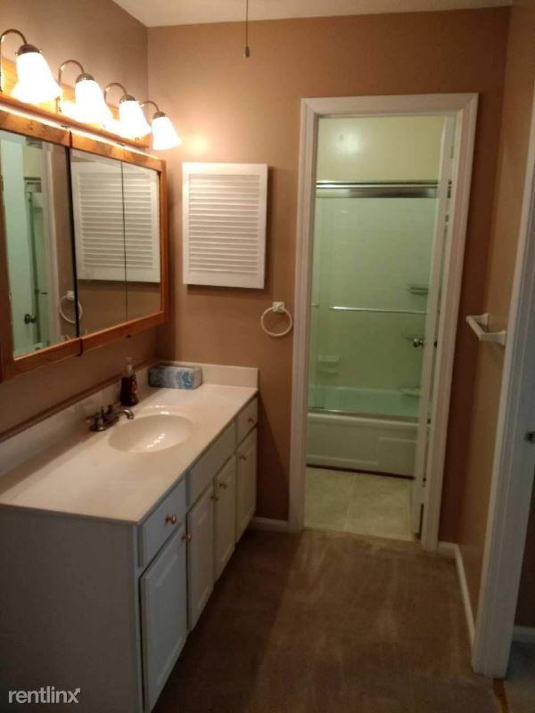 1018 Brinker Dr #302 - Photo 2 of 5