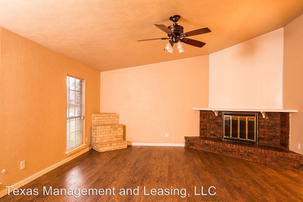 11621 Kilkirk Ln - Photo 2 of 6