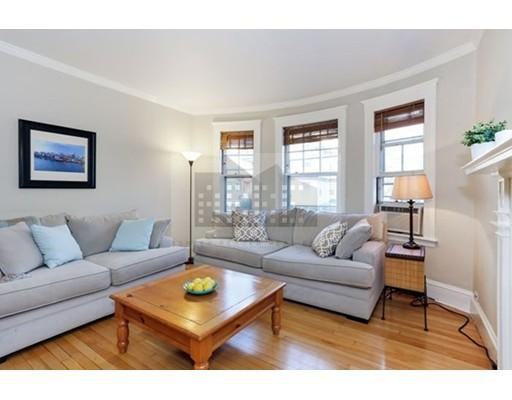 20 Leicester Street #2 - Photo 2 of 10