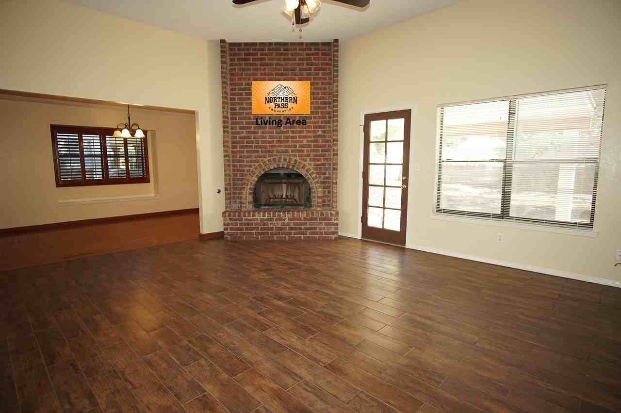 6937 Villa Hermosa Drive - Photo 3 of 21