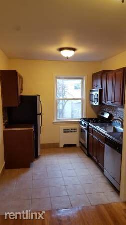 Lovely 2 Bedroom Apt In Garden Building/ Rye. Utilities/Pets/Parking - Photo 2 of 10