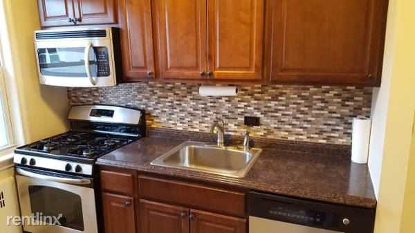 Lovely 2 Bedroom Apt In Garden Building/ Rye. Utilities/Pets/Parking - Photo 3 of 10