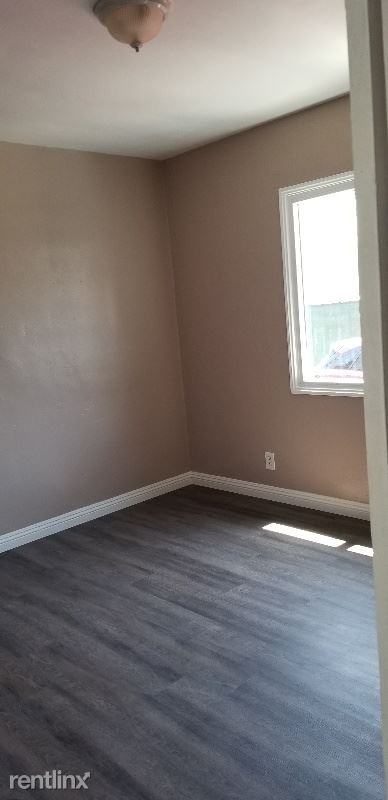 11848 Greyford St - Photo 3 of 8