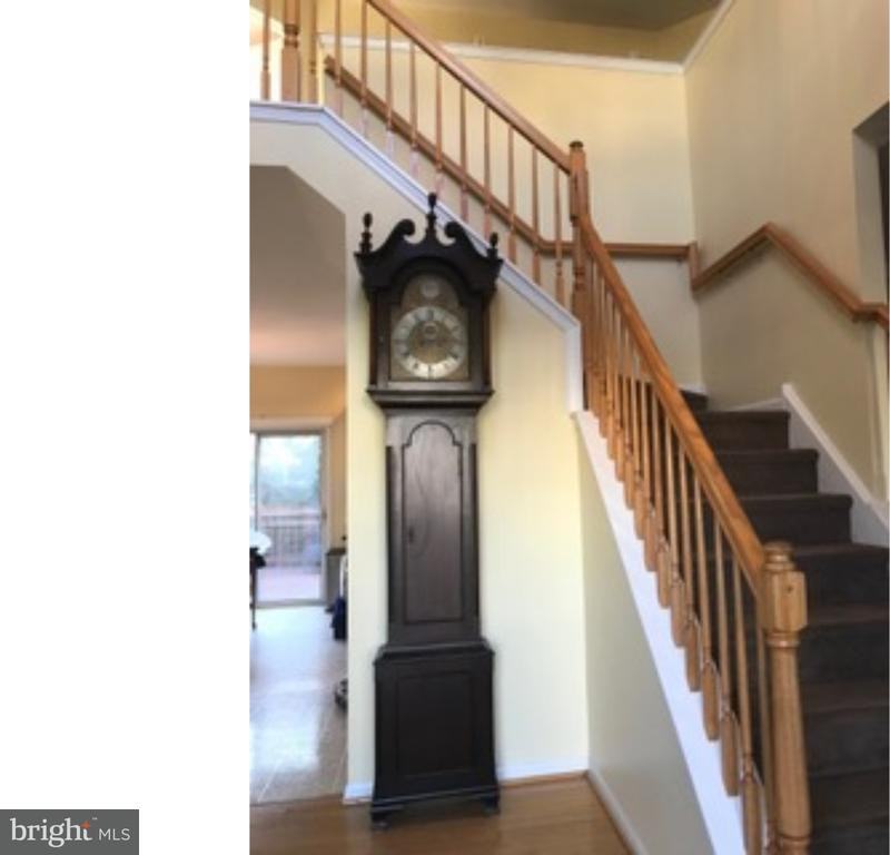 19 Woodyfield Ln - Photo 3 of 18