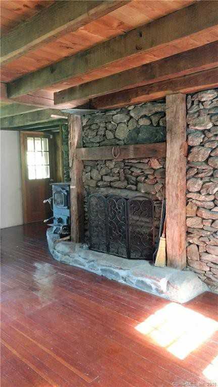 66 S Rd - Photo 3 of 25