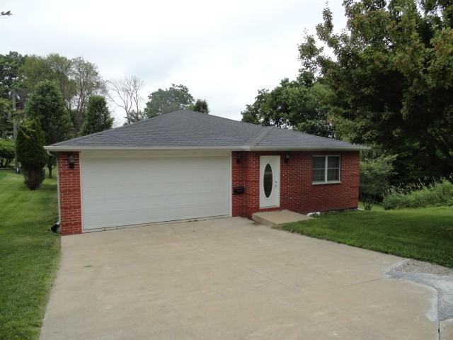 1202 Bussan Ave - Photo 2 of 11
