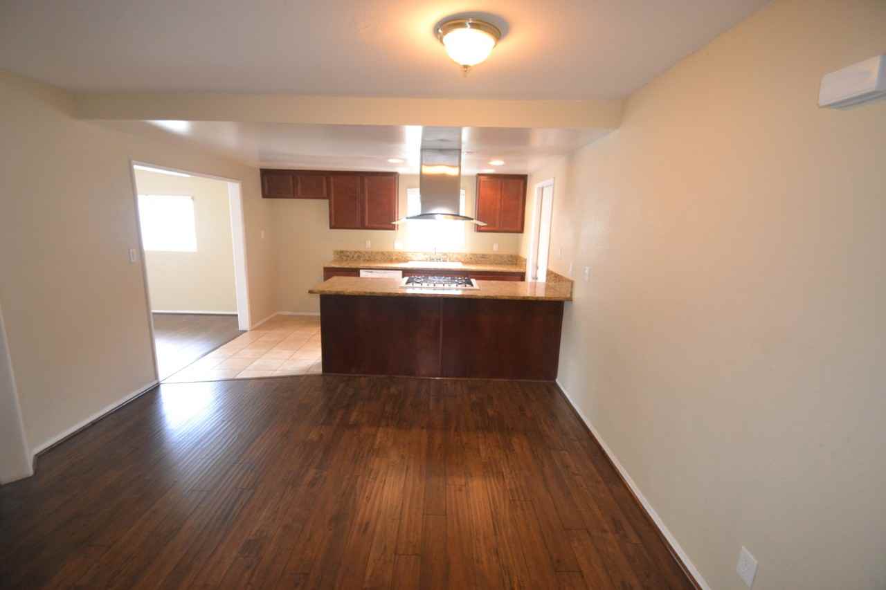 3029 E Merrygrove St - Photo 3 of 10