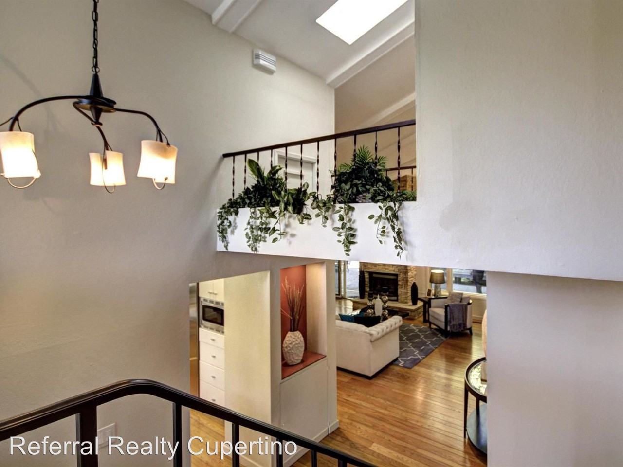 1675 Alexander Ct - Photo 3 of 25