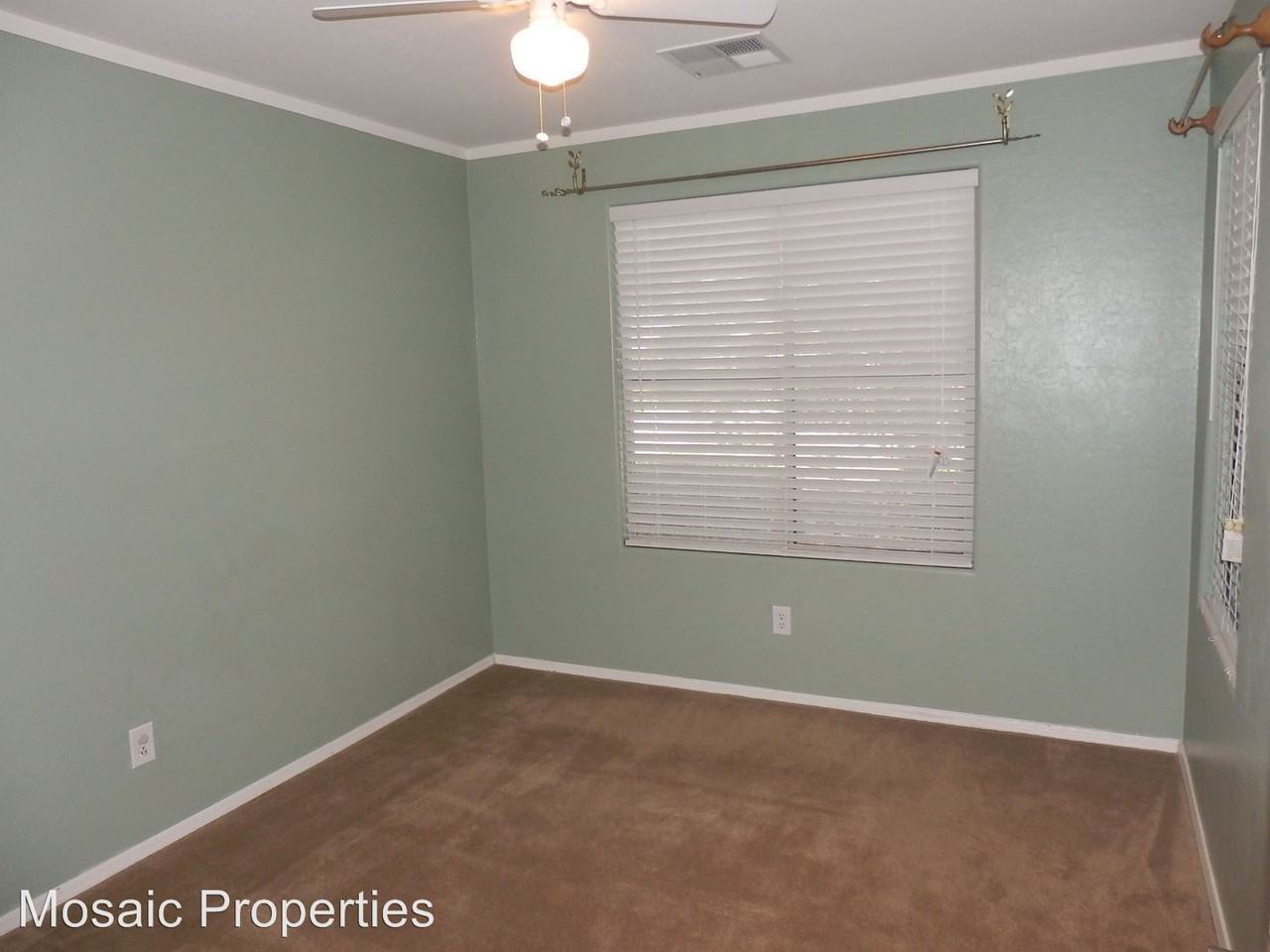 7019 S 45th Ave - Photo 2 of 37