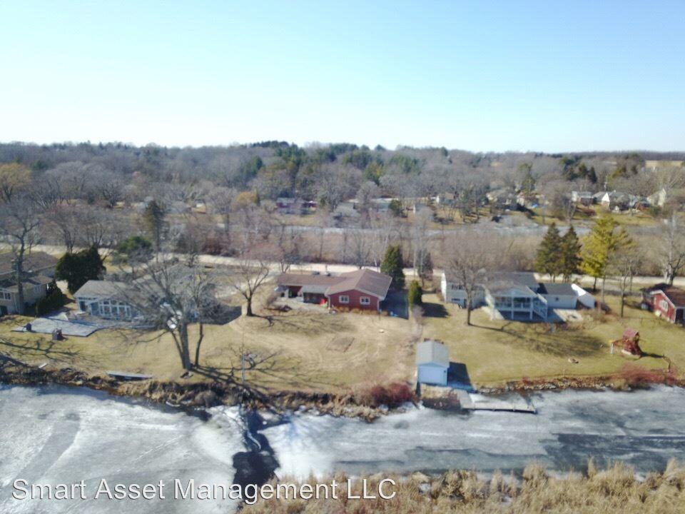 2818 Peninsula Dr - Photo 2 of 8