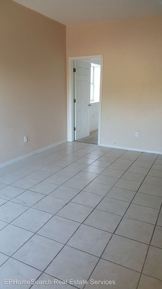 2205 Federal Ave - Photo 2 of 14