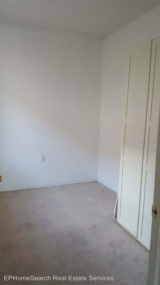 2205 Federal Ave - Photo 3 of 14