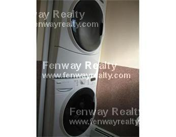 255 Lynn Street #R - Photo 2 of 9