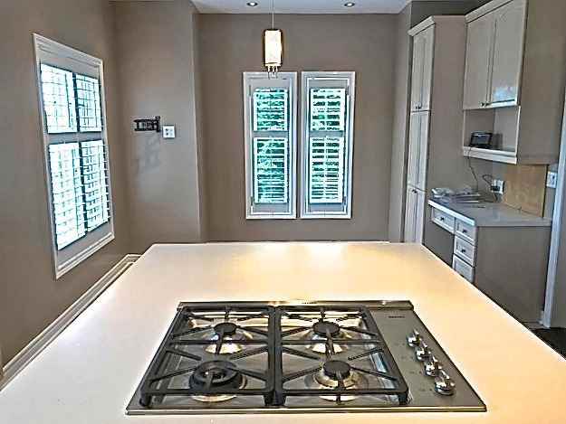 8909 Bathurst Street #1 - Photo 3 of 10