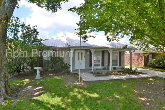 2008 E Asphodel St - Photo 2 of 38