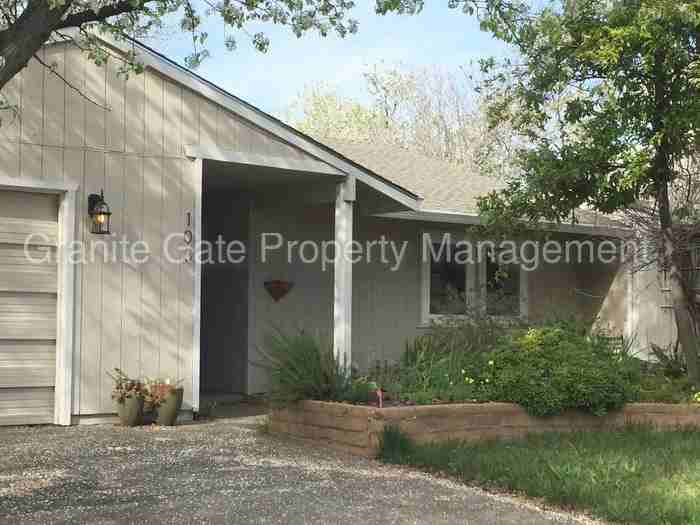 103 Huerta Place - Photo 2 of 14