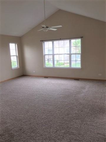 2463 Dickens Dr - Photo 3 of 12