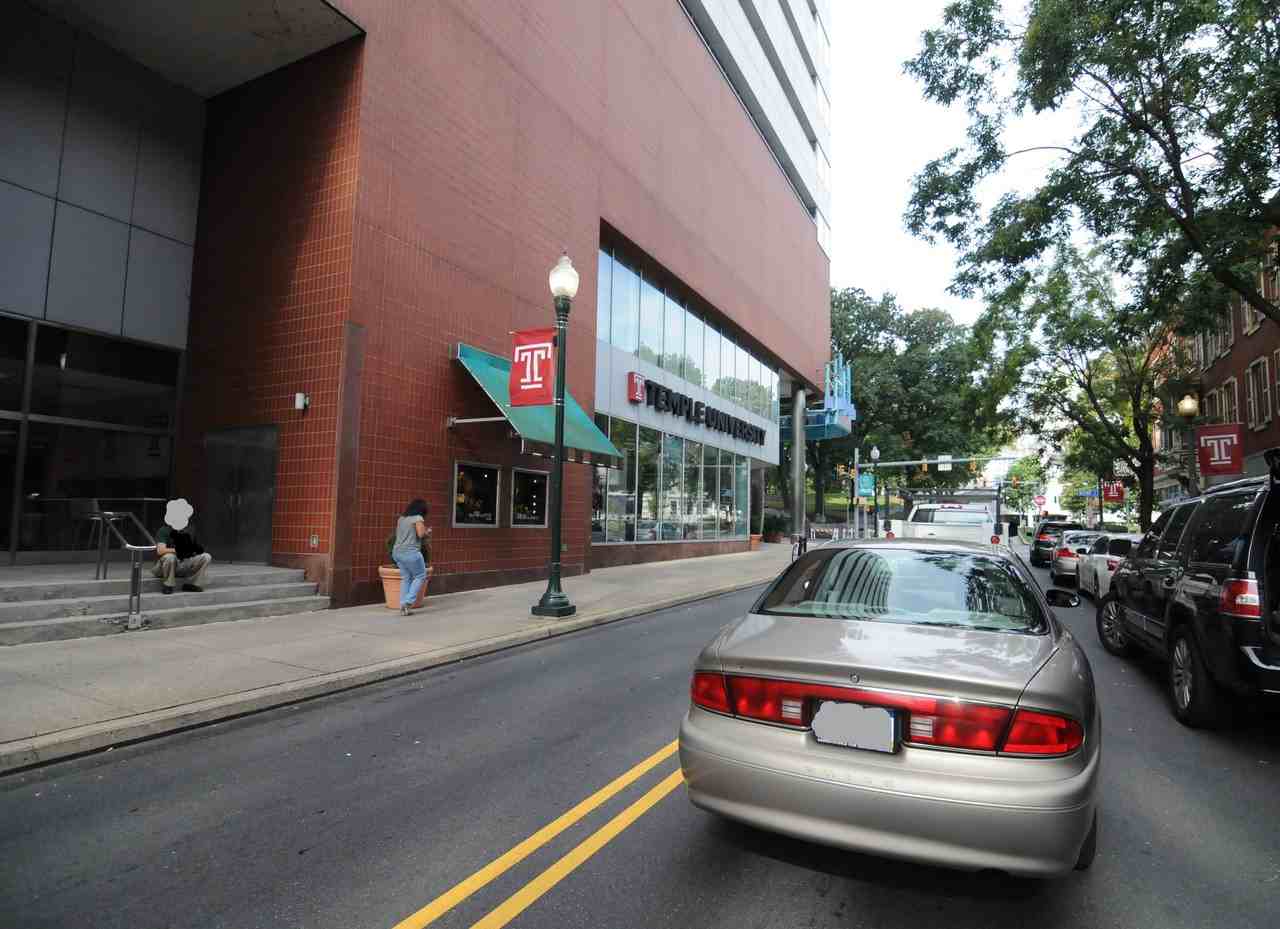 19 1/2 N 4th St #1st Fl - Photo 3 of 7