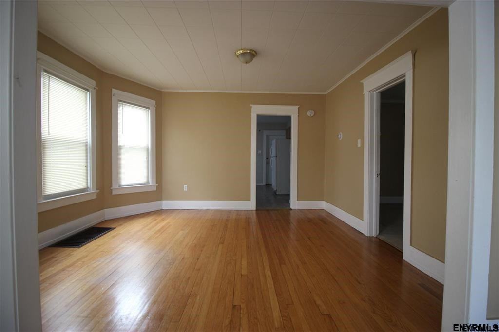 203 1st St - Photo 3 of 8