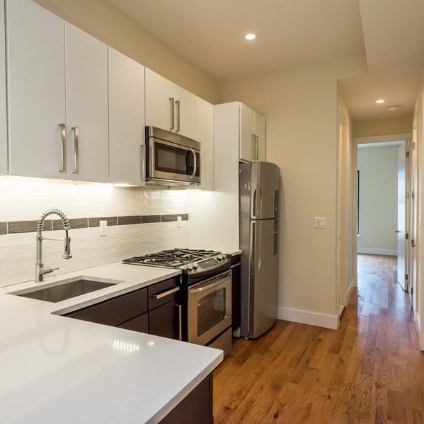 18-16 George Street #2r