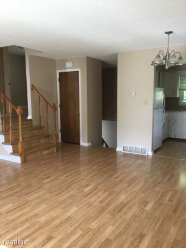 2454 Gaynor Ave NW - Photo 3 of 12