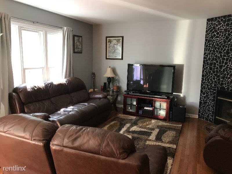 1560 Cedarwood Ct - Photo 3 of 16