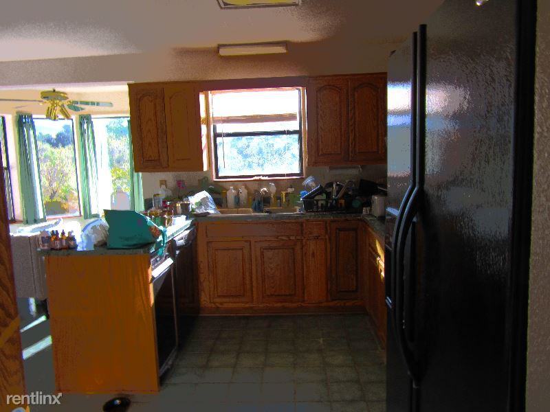 1 Arrowhead Ct - Photo 3 of 23