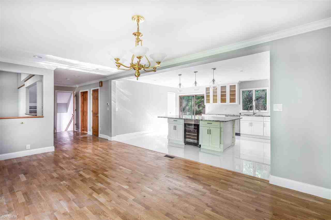 324 Bread and Cheese Hollow Rd - Photo 2 of 21