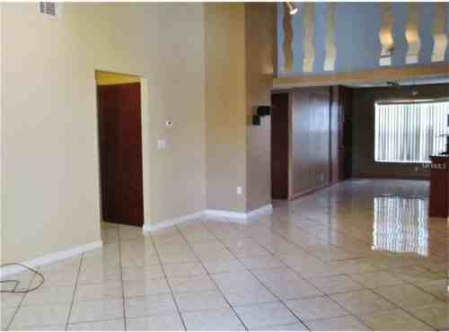 7807 Hardwick Dr - Photo 2 of 11