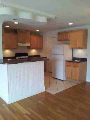 8832 Kenneth Ln #2E - Photo 2 of 7