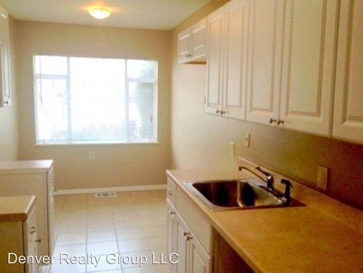 5261 E Cornell Ave - Photo 2 of 10