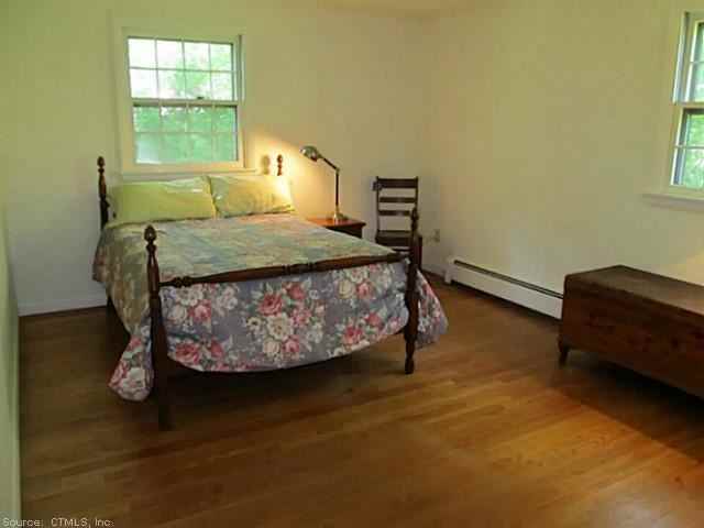 25 Laurel Hill Dr S - Photo 3 of 9