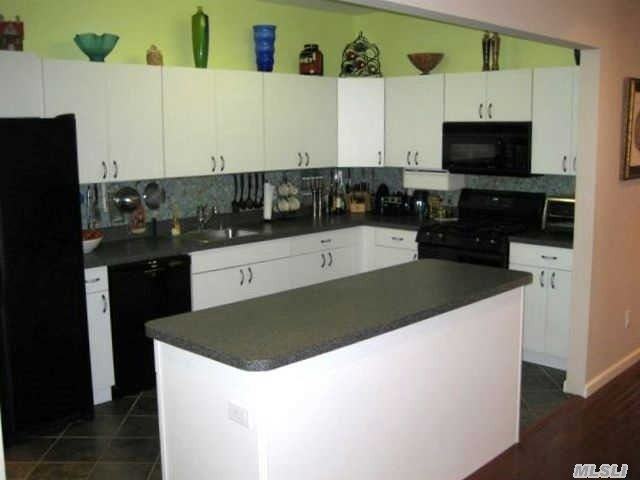 32 Apricot Ct - Photo 2 of 12