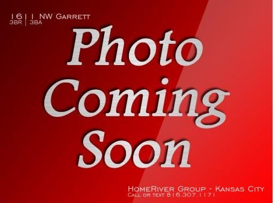 1611 NW Garrett Dr - Photo 3 of 15