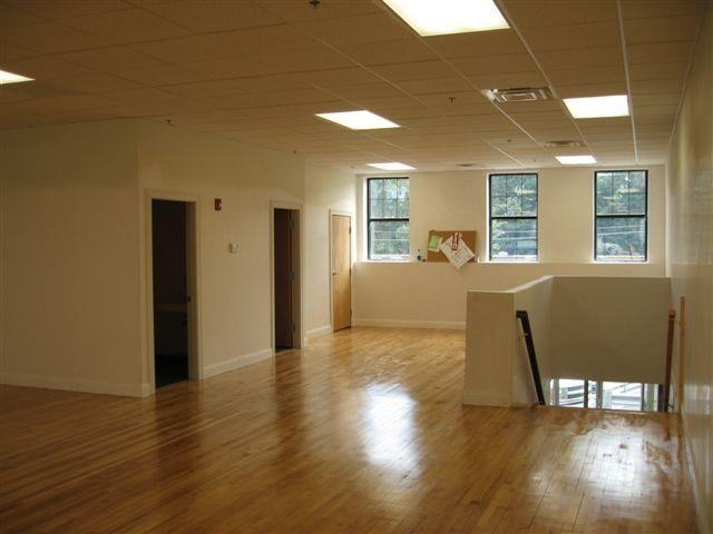 29 Main St - Photo 2 of 6